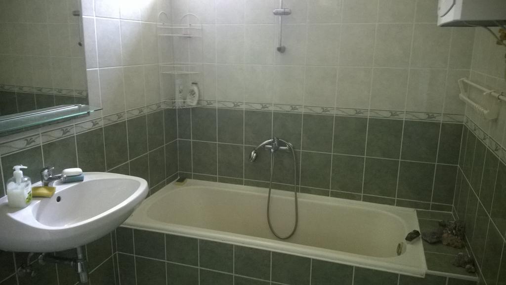Eva Vendeghaz Villa Balatonlelle Ngoại thất bức ảnh